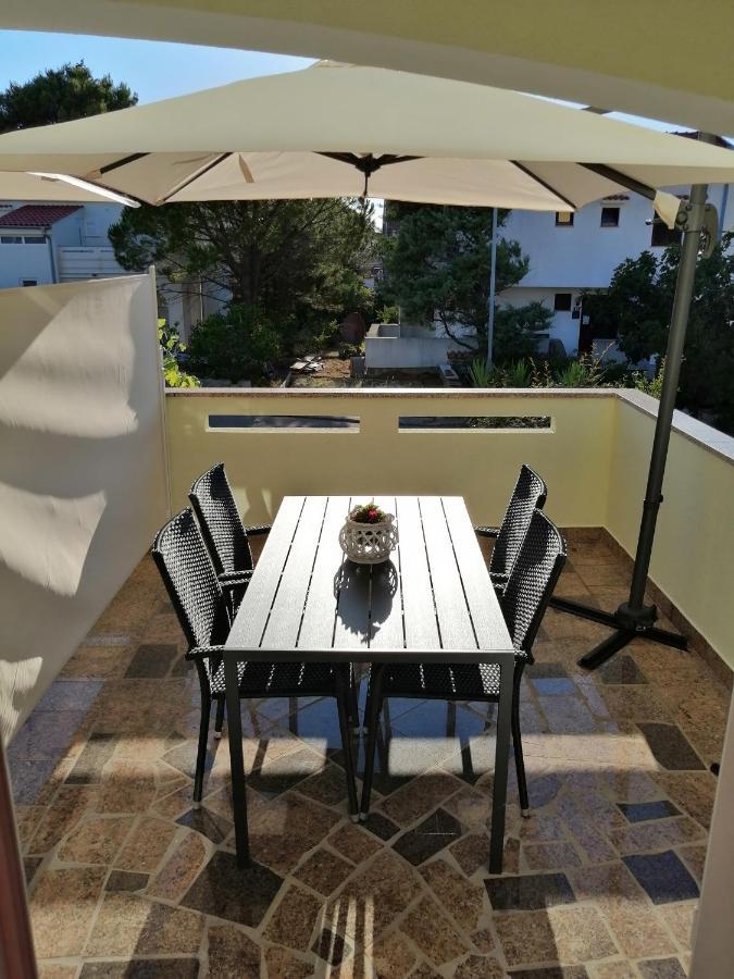 Apartmani Grabovcic Punat Exterior photo