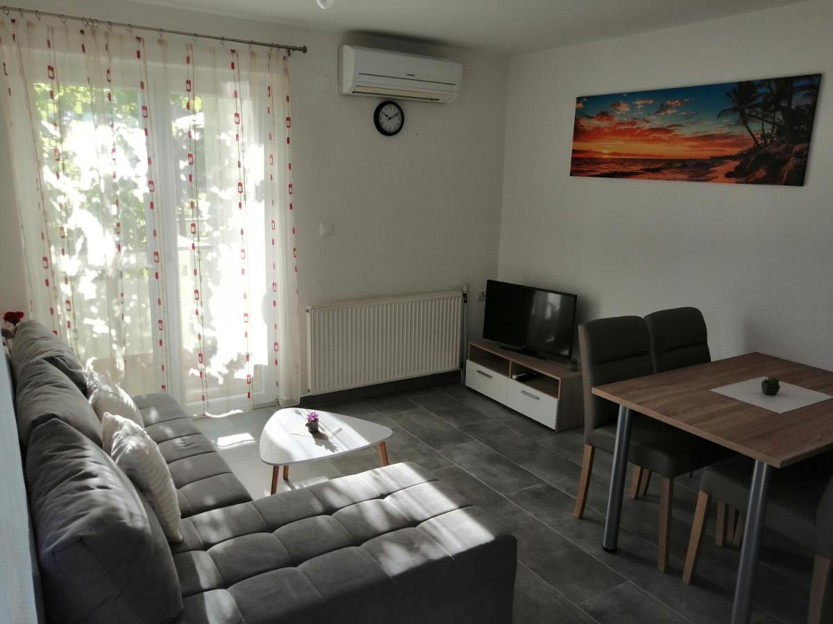 Apartmani Grabovcic Punat Exterior photo